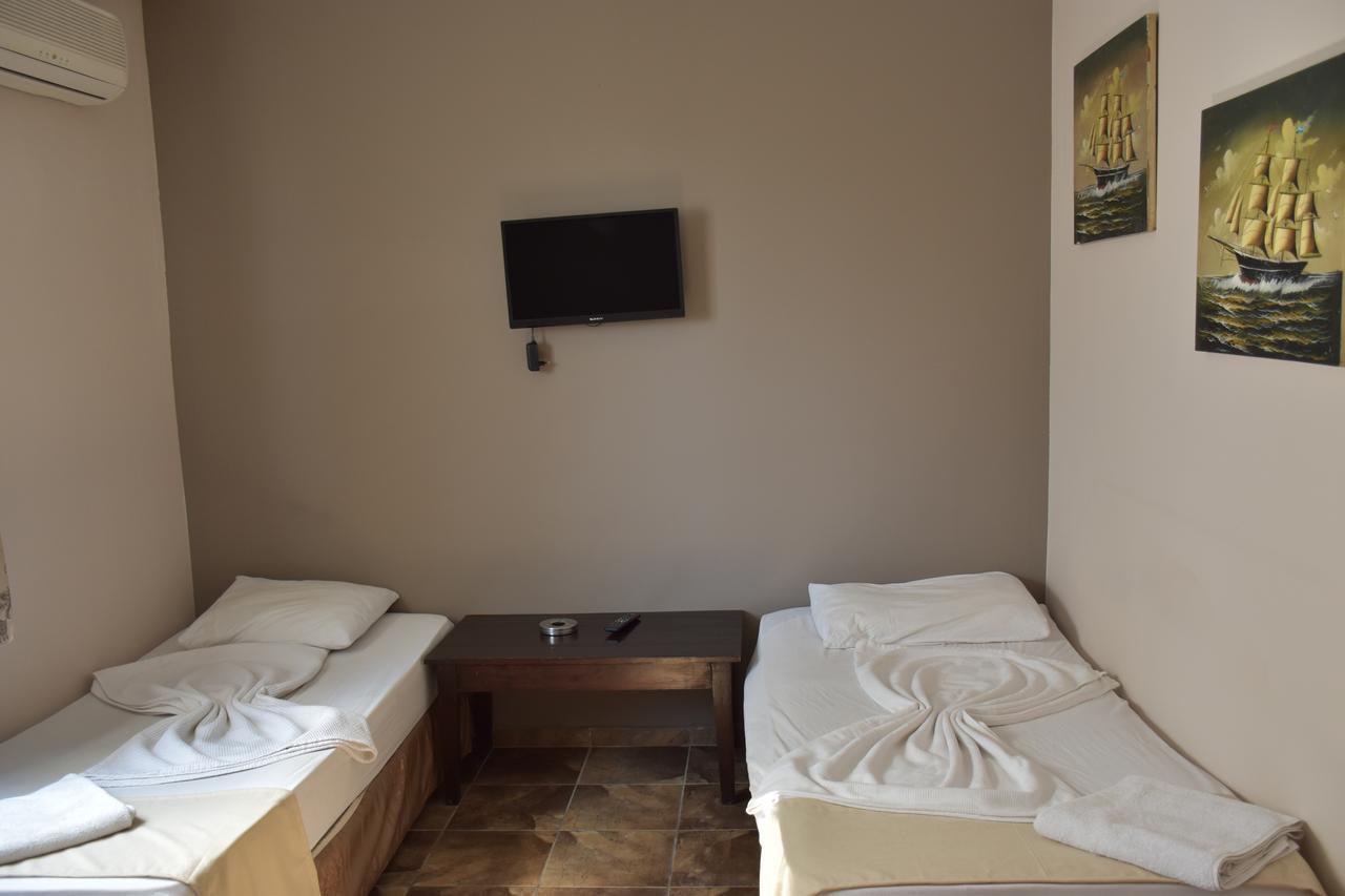 Ozcan Pansiyon Marmaris Exterior photo